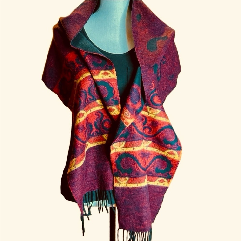 VTG V. Fraas Paisley and Filagree Fringed Cashmink Scarf Made in West Germany